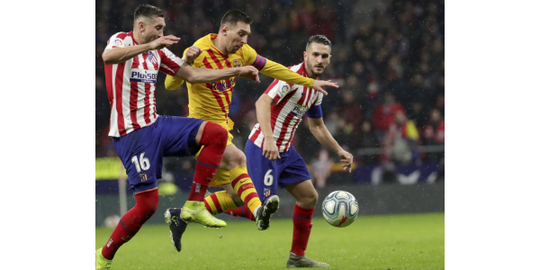 Non c'è una solida difesa, solo una rottura attraverso l'attacco